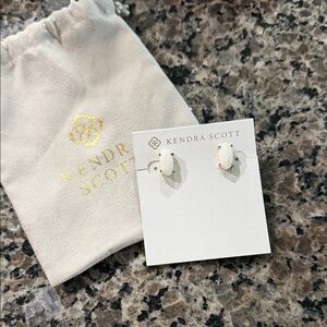 Kendra Scott Post Earrings white